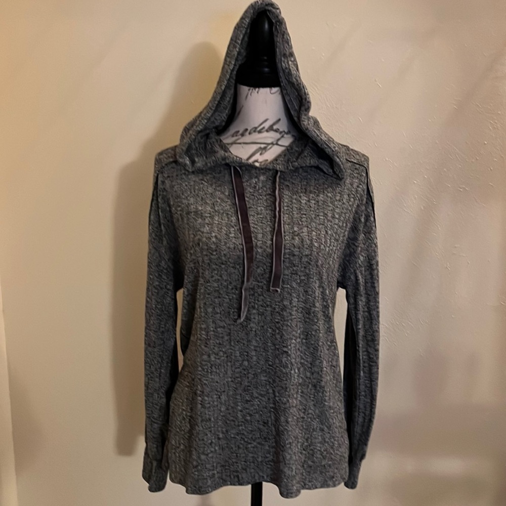 Knox Rose Hooded Sweater